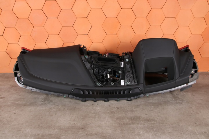 фото №7, Bmw m8 f91 f92 f93 g14 g15 панель роздавальна консоль sakhir orange nappa
