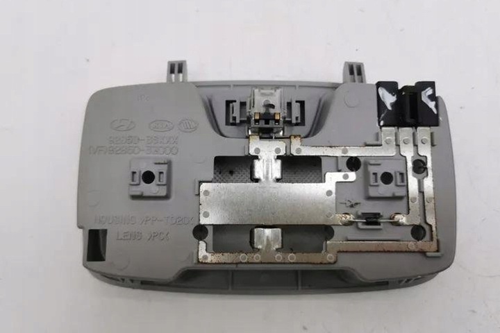 фото №7, Освещение внутренние hyundai i40 vf 928503sxxx 1.7l дизель 85kw 2012