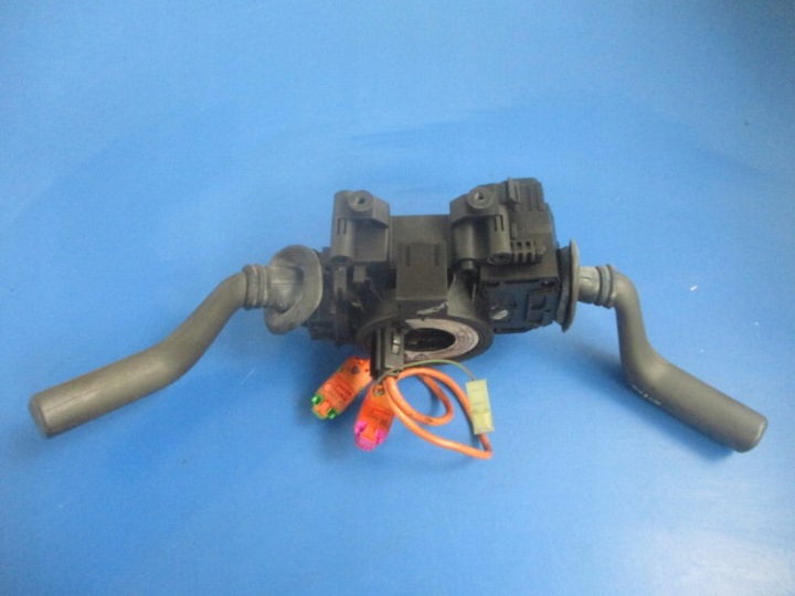 фото №8, Volvo s40 i рестайлинг переключатель комбинированный подрулевые рычаги 30621231