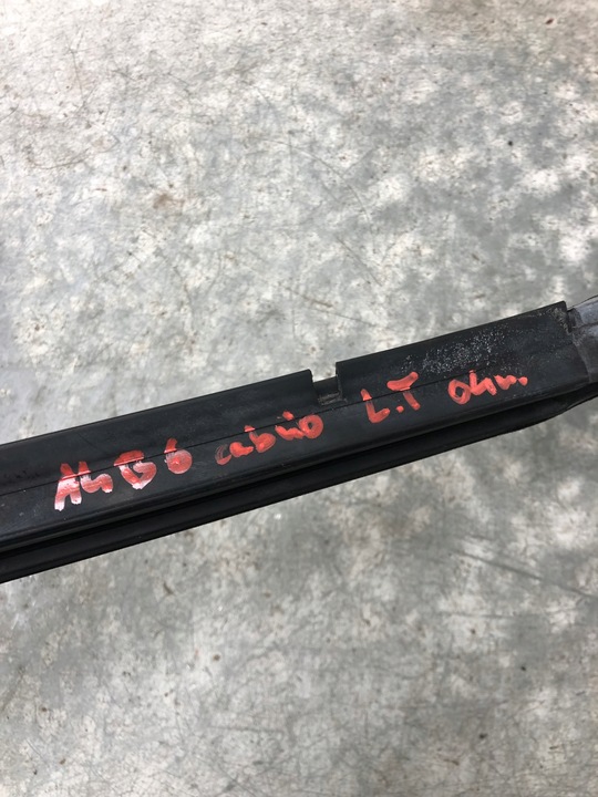 фото №8, Прокладка скла лівий зад audi a4 b6 cabrio 8h0839479b