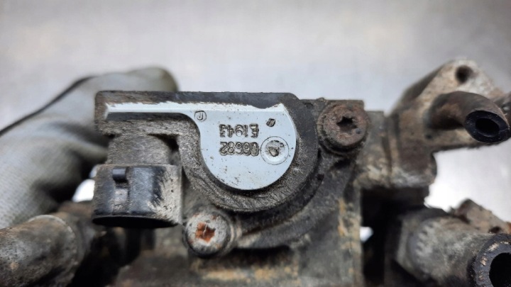 фото №7, Дроссельная заслонка opel corsa b 93r 1.2b 3d 09888