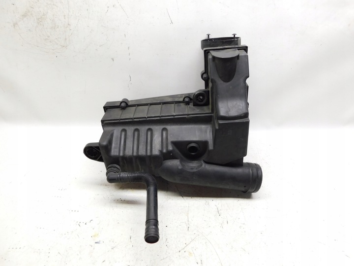 фото №11, Корпус фільтра повітря 3c0129607ab 3c0129601bk audi a3 8p golf v 1.9 tdi