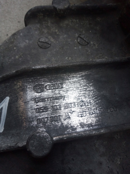 фото №13, Audi a4 b7 a6 a8 phaeton 2,7 3,0 tdi поддон масла верхняя 059103603ah 18-11