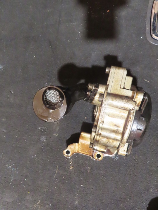 фото №2, Audi a3 8p рестайлинг 1.4 tfsi насос масла 03c103669e