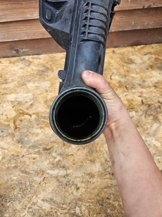 фото №9, Шланг труба интеркулер воздуха 8k0145673ak audi a4 b8