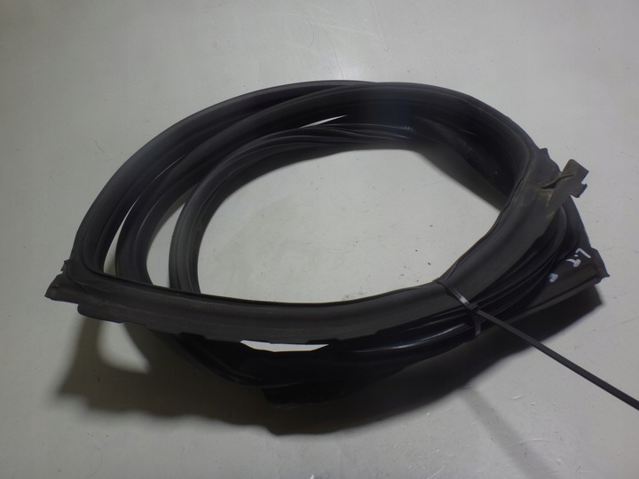 фото №1, Прокладка двері ліва лівий зад задня bmw 5 f07 gt