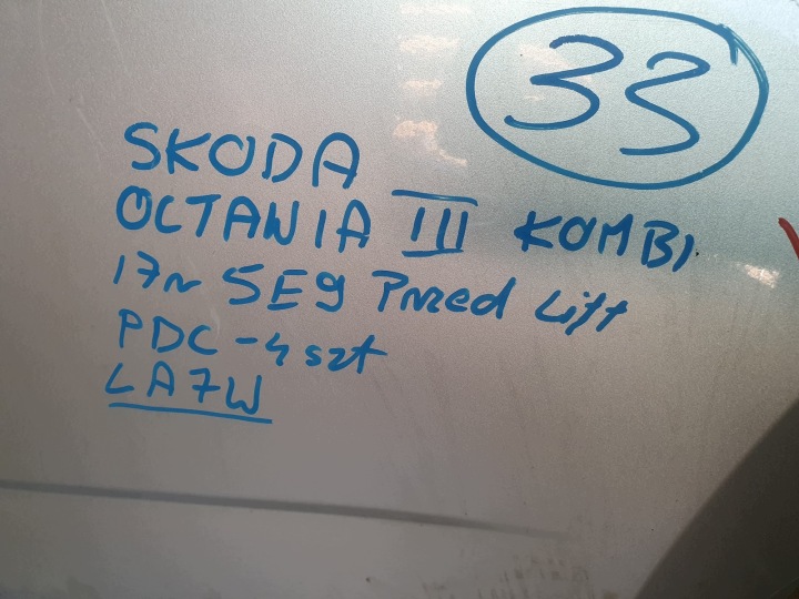 фото №13, Задний бампер skoda octavia iii универсал pdc 5e9807421 la7w