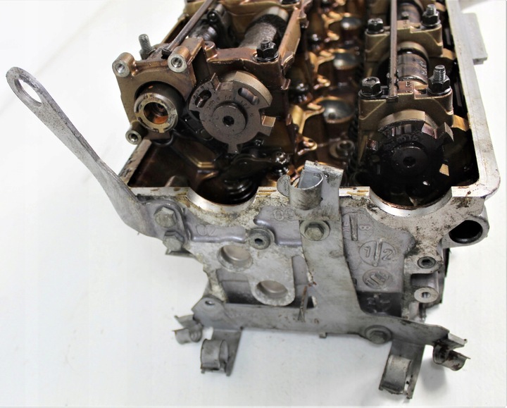 фото №6, Головка правая валы bmw e60 e63 4.4b n62 7506387