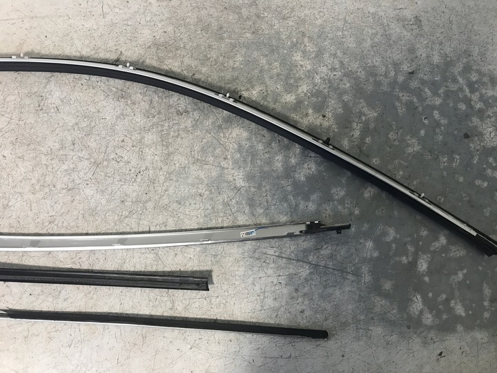 фото №6, Планки скла права bmw 1 f21 lci м-пакет комплект