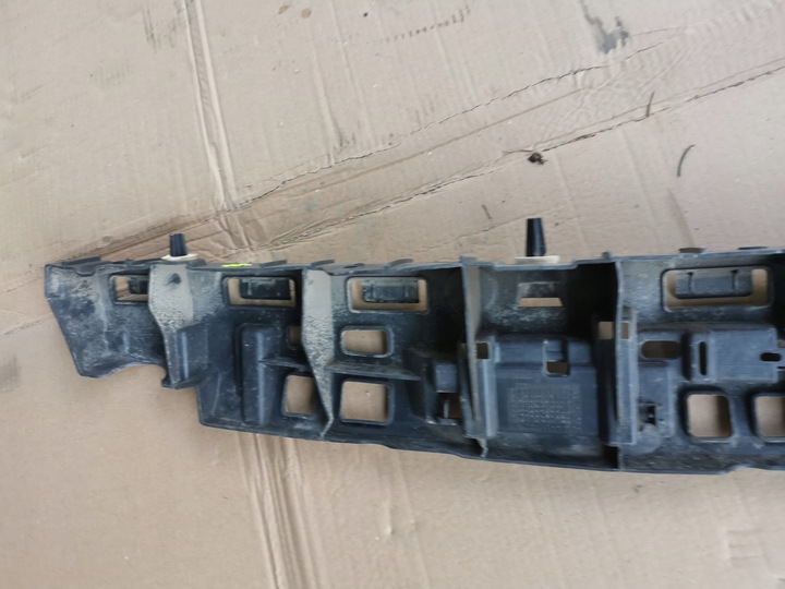 фото №8, Renault megane iii hb ползун бампера зад 0001029624