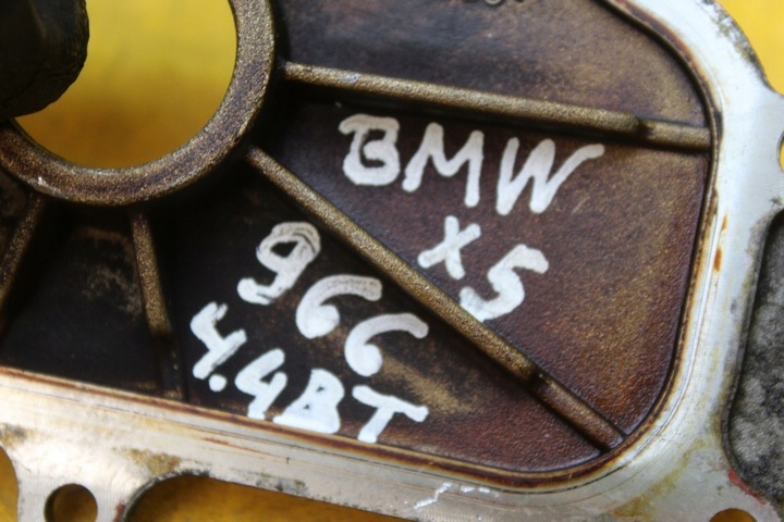 фото №5, Кришка корпус захист розподільний вал bmw x5 f01 x6 4.4 bt n63b44a 7566279