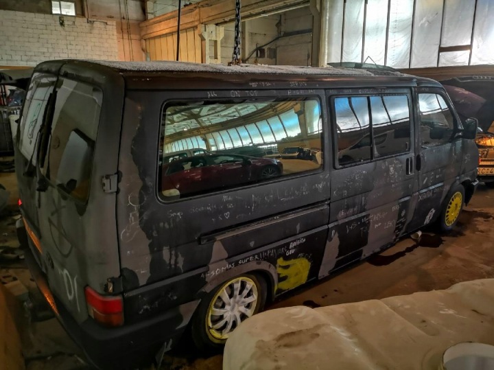 фото №8, Volkswagen transporter реле 1992 2.4l 141951253b