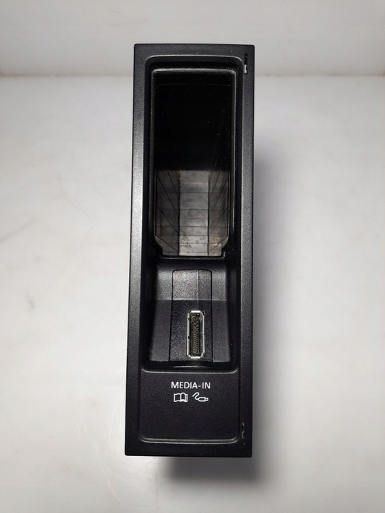 фото №10, Vw tiguan 2015r passat b7 модуль зчитувач інтерфейс мультимедійний 5n0035728q