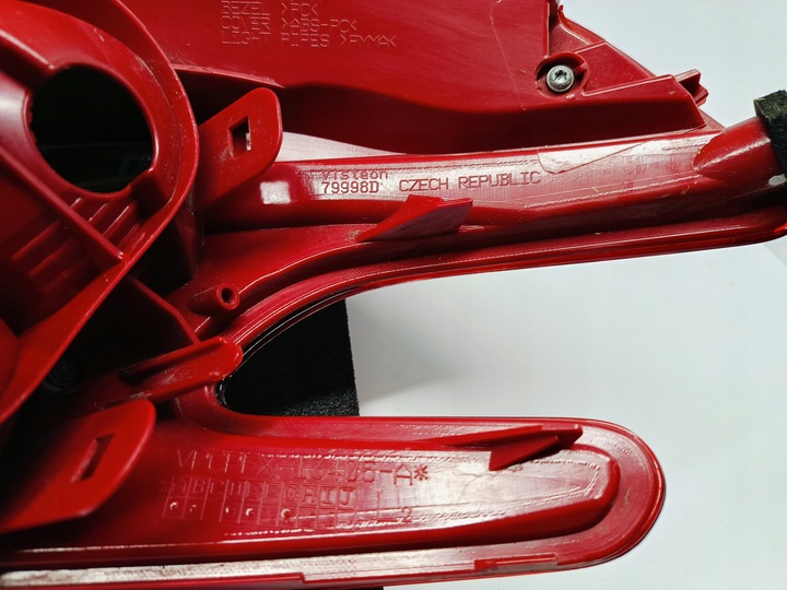 фото №10, Peugeot 208 i 12- лампа левый зад левая задняя eu 9672628280