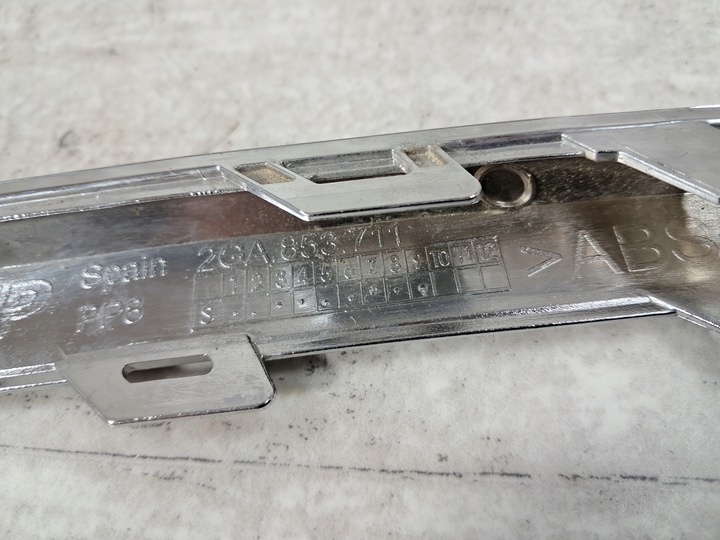 фото №8, Vw t-roc решётка планка хром бампера левый перед 2ga853711