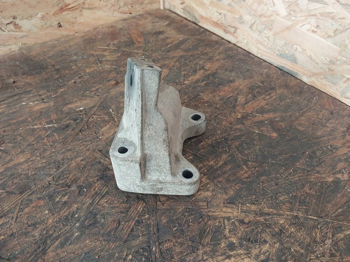 фото №7, Лапи кріплення двигуна jeep 3.0 crd 52124990a