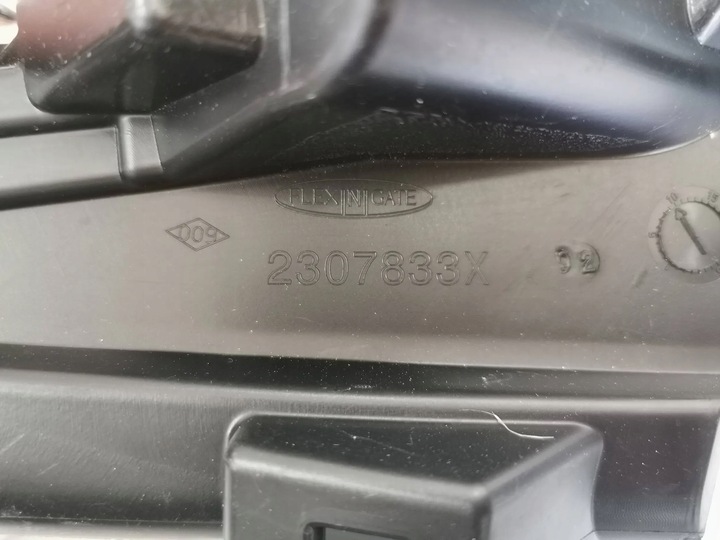 фото №10, Ползун бампера передней renault zoe левый 811.