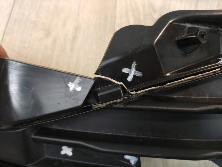 фото №10, Audi q4 sportback e-tron решітка бампера перед 89a807683