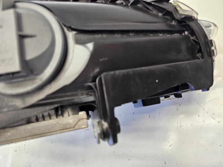 фото №13, Лампа maserati granturismo рестайлінг 2017 - повний led лівий перед європа ліва