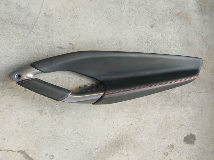 фото №8, Сиденья обшивки обивка средство комплектный ferrari f8 spider