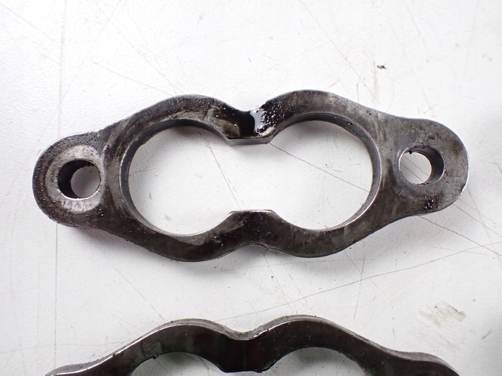 фото №7, Лапи подножка крепление форсунок audi a6 c6 2.7 tdi европа