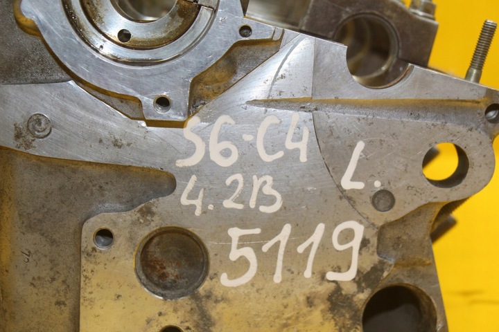 фото №15, Головка левая audi s6 c4 a4 a6 a8 4.2 b 077103373d