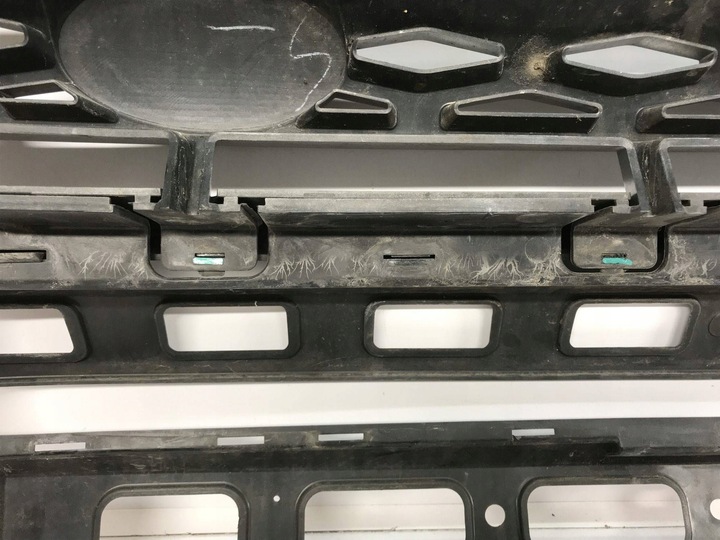 фото №11, Land rover freelander 2 - lr2 2016 решітка радіатор / решітка радіатора bh528a133