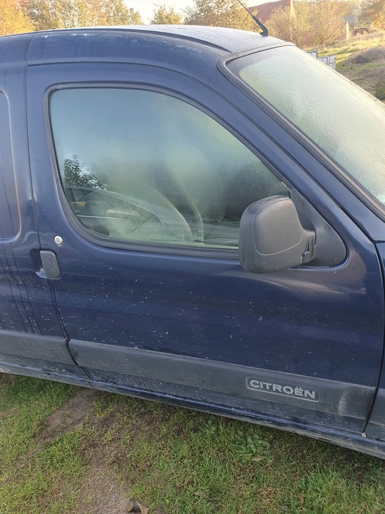 фото №15, Плафон лампа правая зад citroen berlingo i 1 98-01 1,9 knc голый