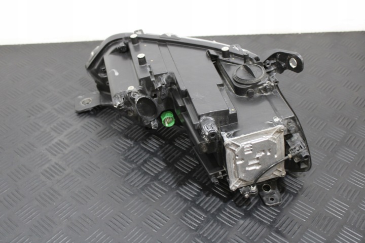 фото №9, Лампы перед ксеноны 00670004835 00670004833 maserati ghibli m157