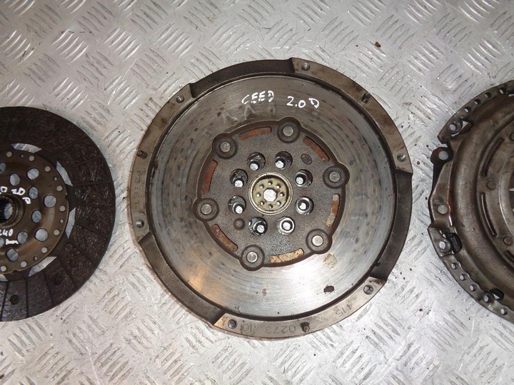 фото №2, Сцепление комплект диск прижим колесо двухмассовый kia ceed 1 i 2.0 crdi 140 06-