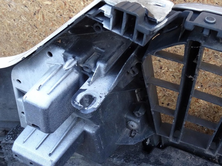 фото №12, Audi q3 8u 11-14 бампер перед переднее комплектный решётка радиатора решётка ly9k