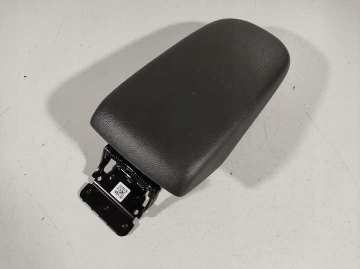 фото №13, Hyundai ioniq 17r- підлокітник