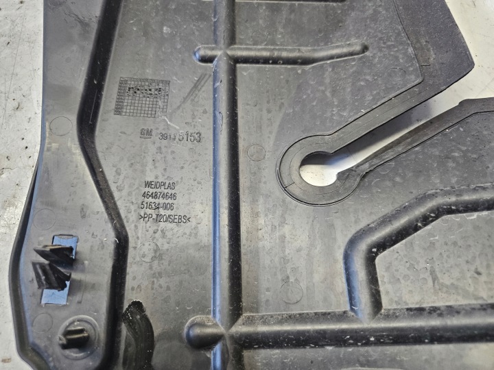 фото №7, Opel crossland x правая нижняя руль воздуха 1.2 t 1.2 thp 39145153