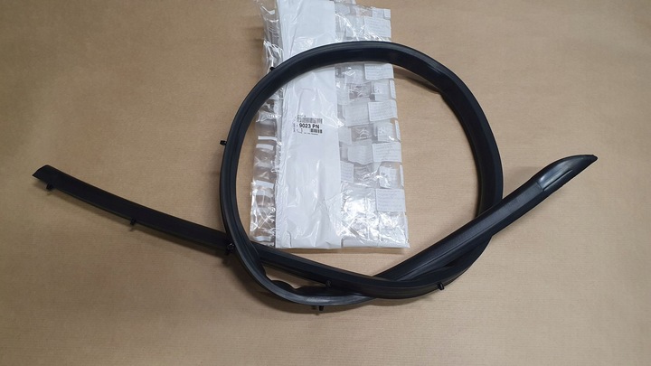 фото №1, Прокладка порога правая 9023.pn 9023pn peugeot 307 оригинал