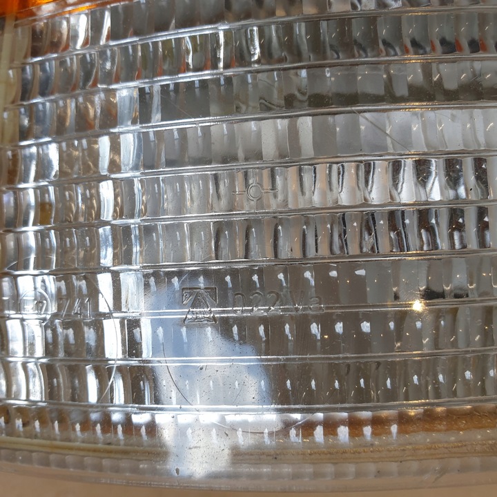 фото №13, Лампа поворотник поворотник левый перед saab 900 i оригинальный номер