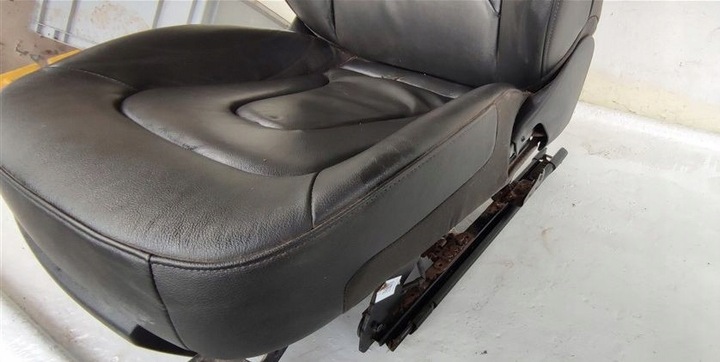 фото №5, Сидіння праві пасажира чорна шкіра audi a4 b8 allroad 8k0881106f