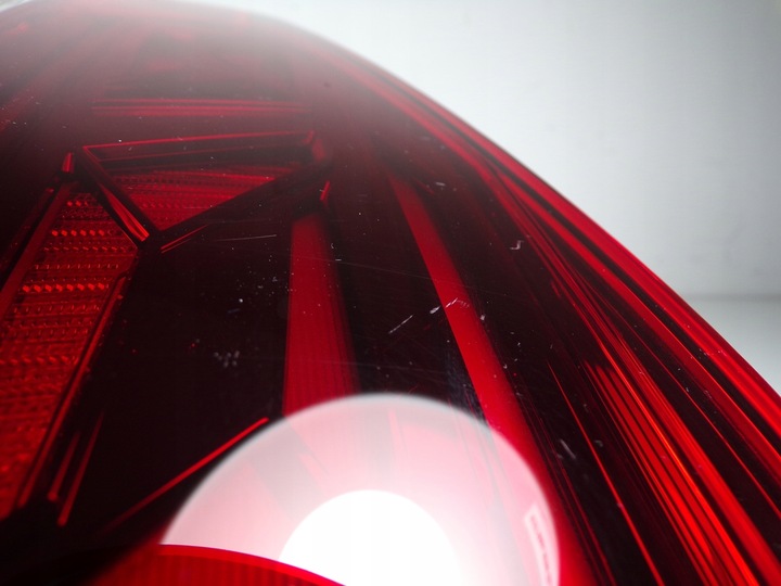 фото №16, Vw passat b8 рестайлинг универсал лампы зад led 3g9945207m