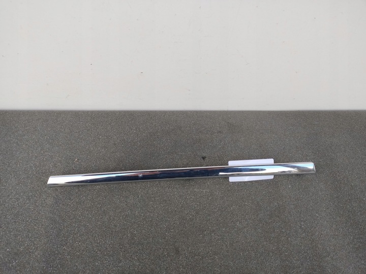 фото №1, Левая планка бампера решётка перед mercedes w204