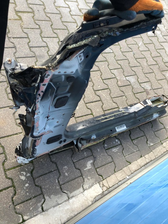 фото №9, Mercedes cla w117 bok стойка b порог правые универсал