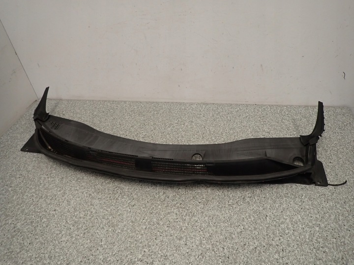 фото №1, Nissan micra k13 10- панель під лобовим склом пластиковий комплект