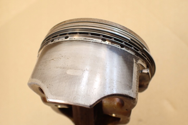 фото №7, Peugeot 407 2.2 16v 2004- поршень шатун двигуна ew12 oem номер