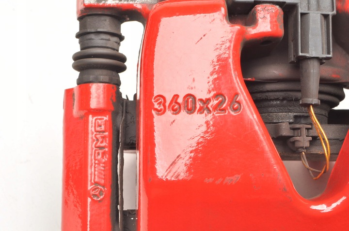 фото №8, Mercedes amg gt c190 4.0 v8 супорт гальмівний зад 19007 360x26