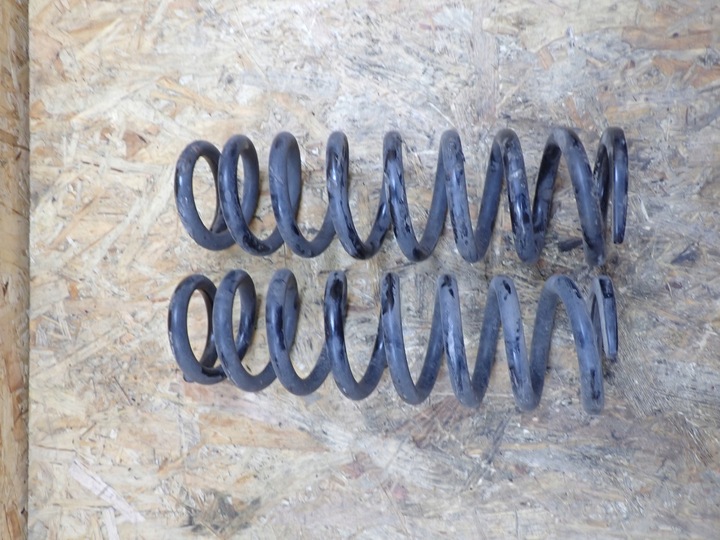 фото №1, Пружина підвішування зад lexus is iii 200t 300 po рестайлінг 2018 європа комплект