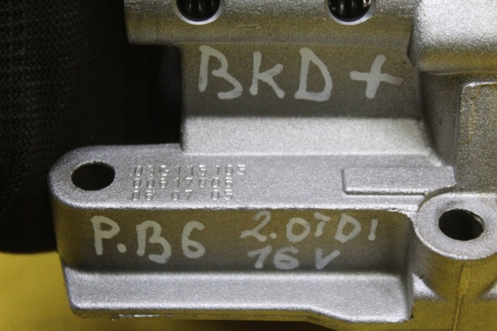фото №9, Насос масла 03g115105 bkd passat b6 2.0 tdi