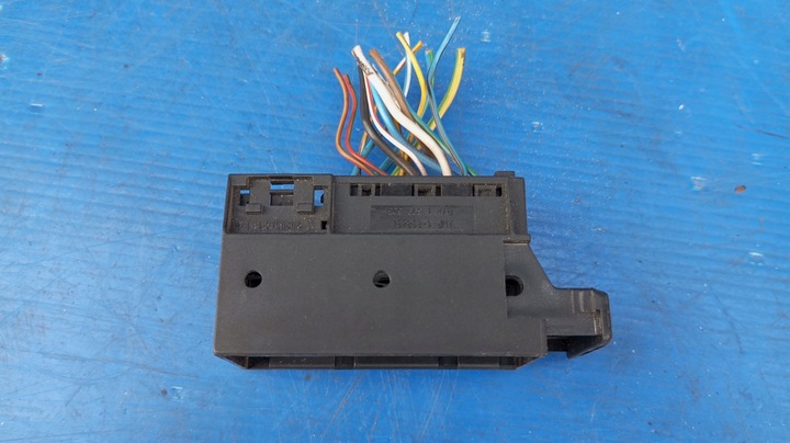 фото №6, Штекер роз'єм установки двері bmw 3 e36 cabrio 1392603