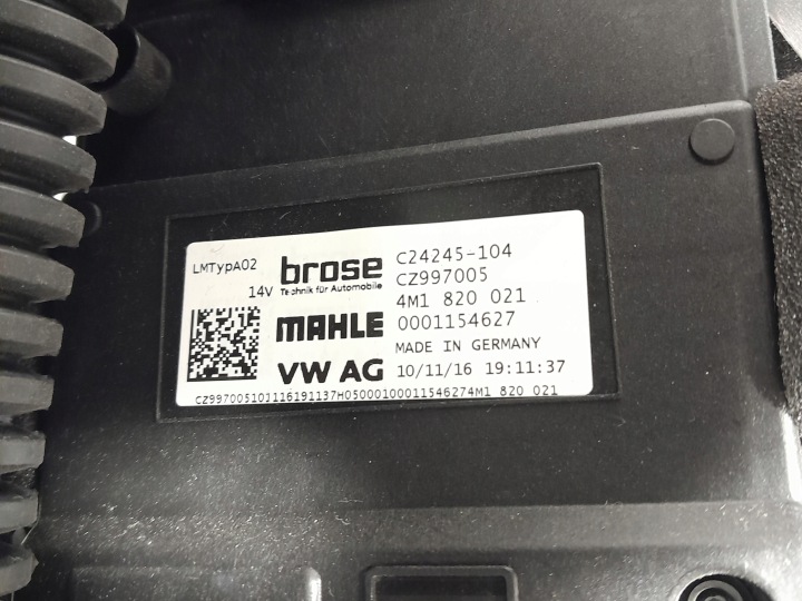 фото №8, Audi a4 b9 обігрівач комплектна джгут каркас 8w1820005k 4m1820021