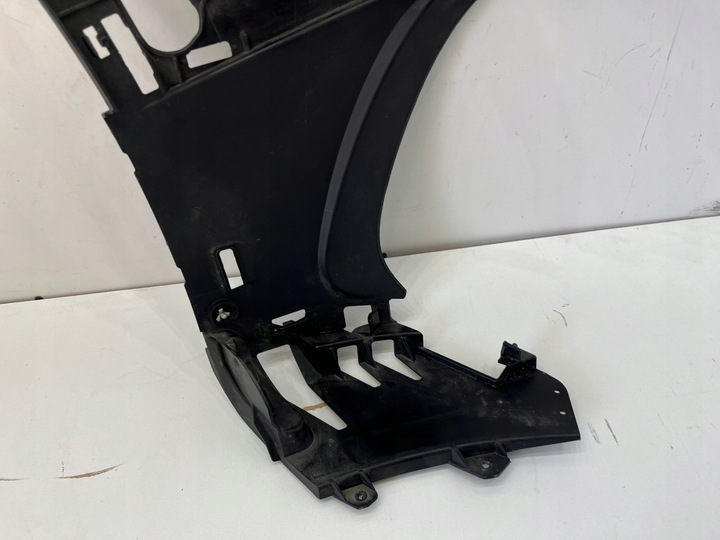 фото №10, Mercedes glc w254 amg ползун крепление бампера передние левая a2548850501