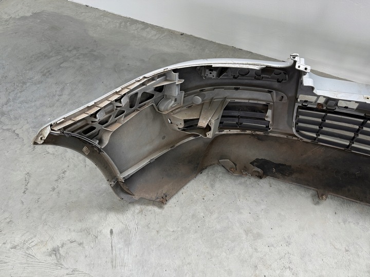 фото №8, Бампер перед переднее vw golf v универсал jetta 1k0807221d