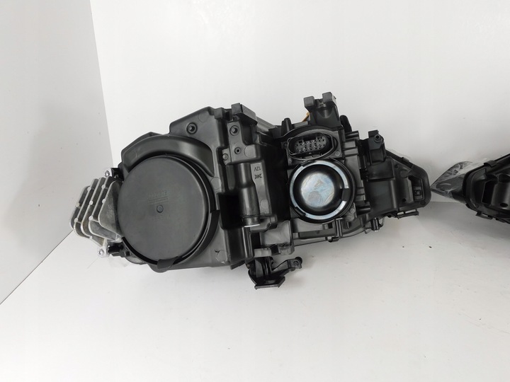 фото №9, Audi a5 8t рестайлінг лампа права ліва ксенон ні поворотний 8t0941006c-05c нове