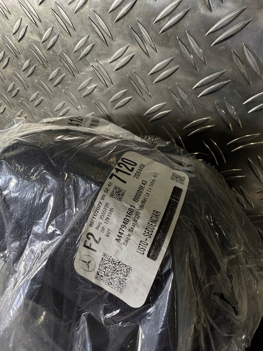 фото №8, Vito v клас 447 15- сидіння задні другого rzędu комплект isofix